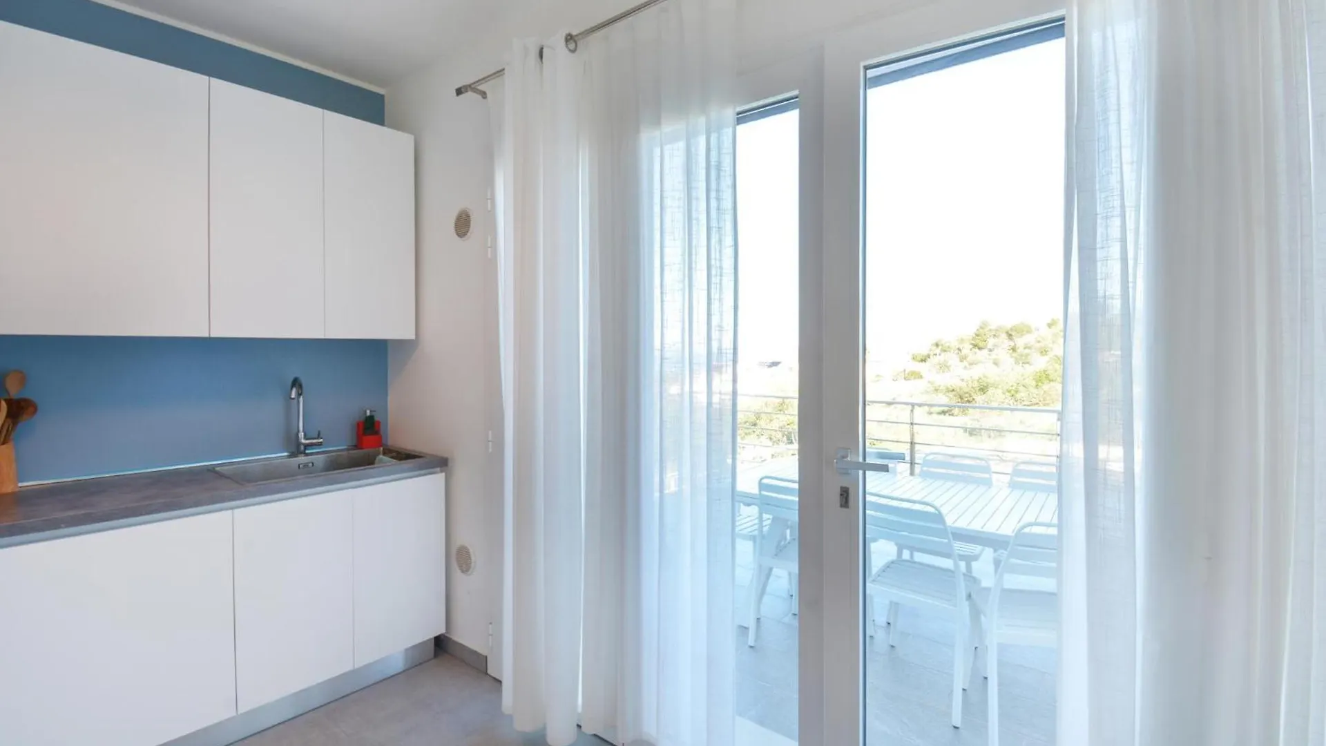 Pet Friendly Home In Augusta With House Sea View Holiday home